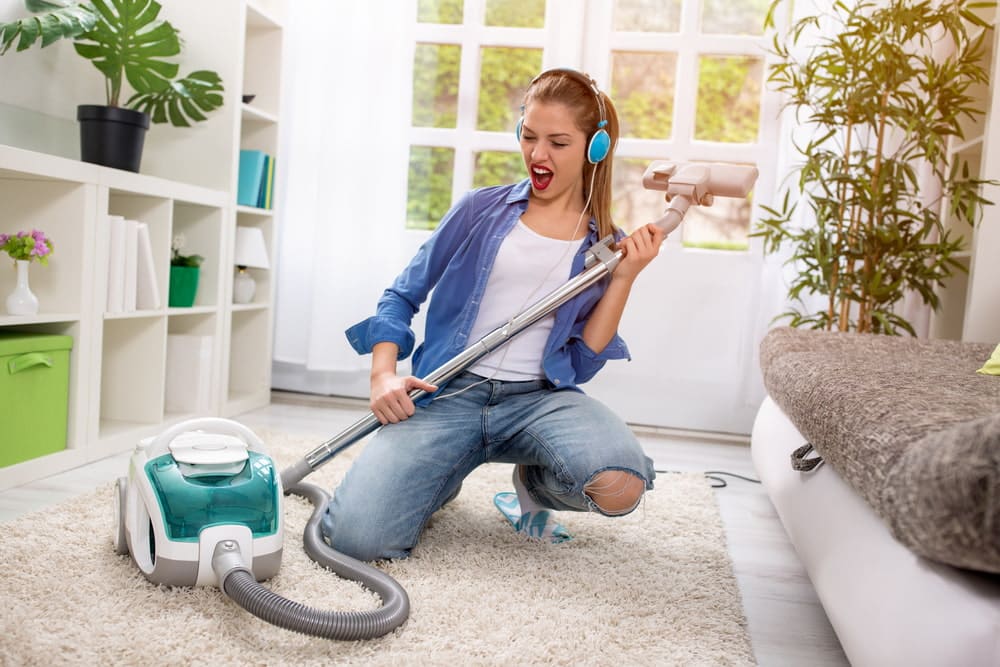 How to clean your house in a fun way